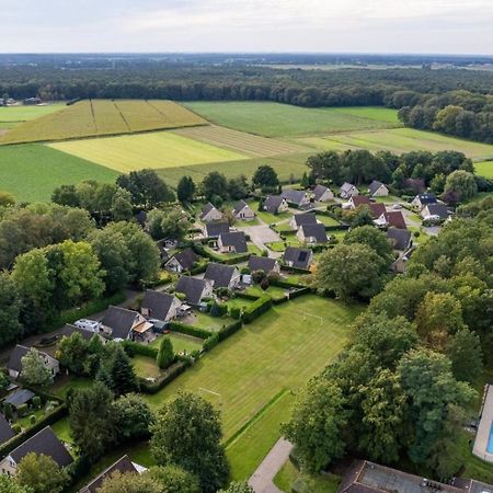 Geschakelde Recreatiewoning Met Omheinde Tuin Vila Posterholt Exterior foto